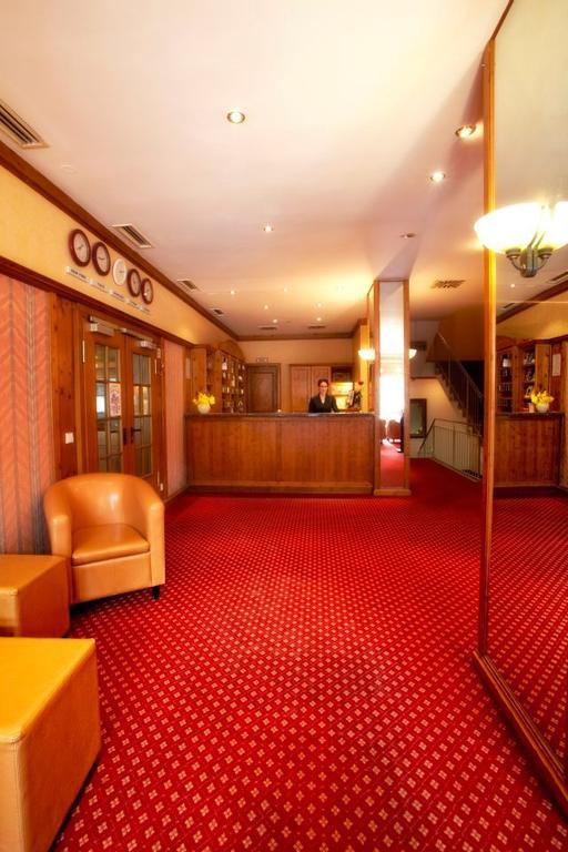 Zur Post Hotel 3*